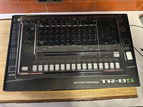 Roland tr8s tabletop - tr8s,